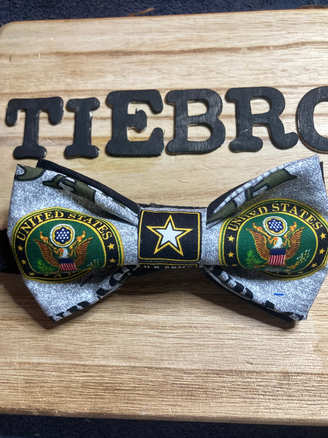 Army Bow tie, Military patriotic bow tie , cotton pre-tied with adjustable cotton twill strap
