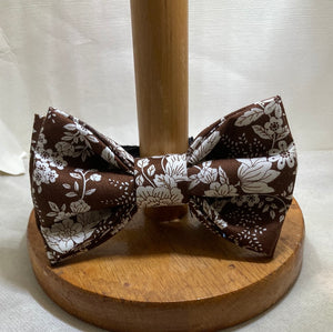 Brown floral bow tie