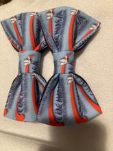 Load image into Gallery viewer, Cochusa Logo  2 piece set of pre-tied cotton bowties with up to 20 inch neckstrap