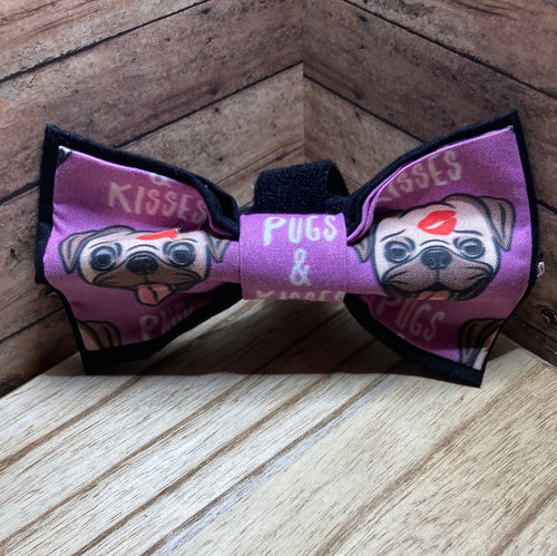 Pugs and kisses Pet Bowtie