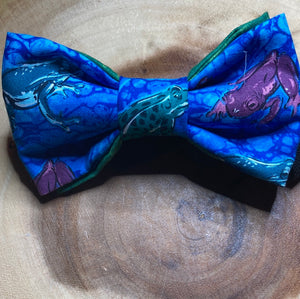 Frog, reptile themed colorful cotton bow tie, pre-tied with up to 18" adjustable black cotton twill strap