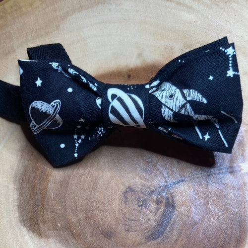 Glow in the Dark ! Galaxy Planets and Stars Bow Tie -Bowtie for kids,boy  youth , teen , pre-tied with adjustable strap