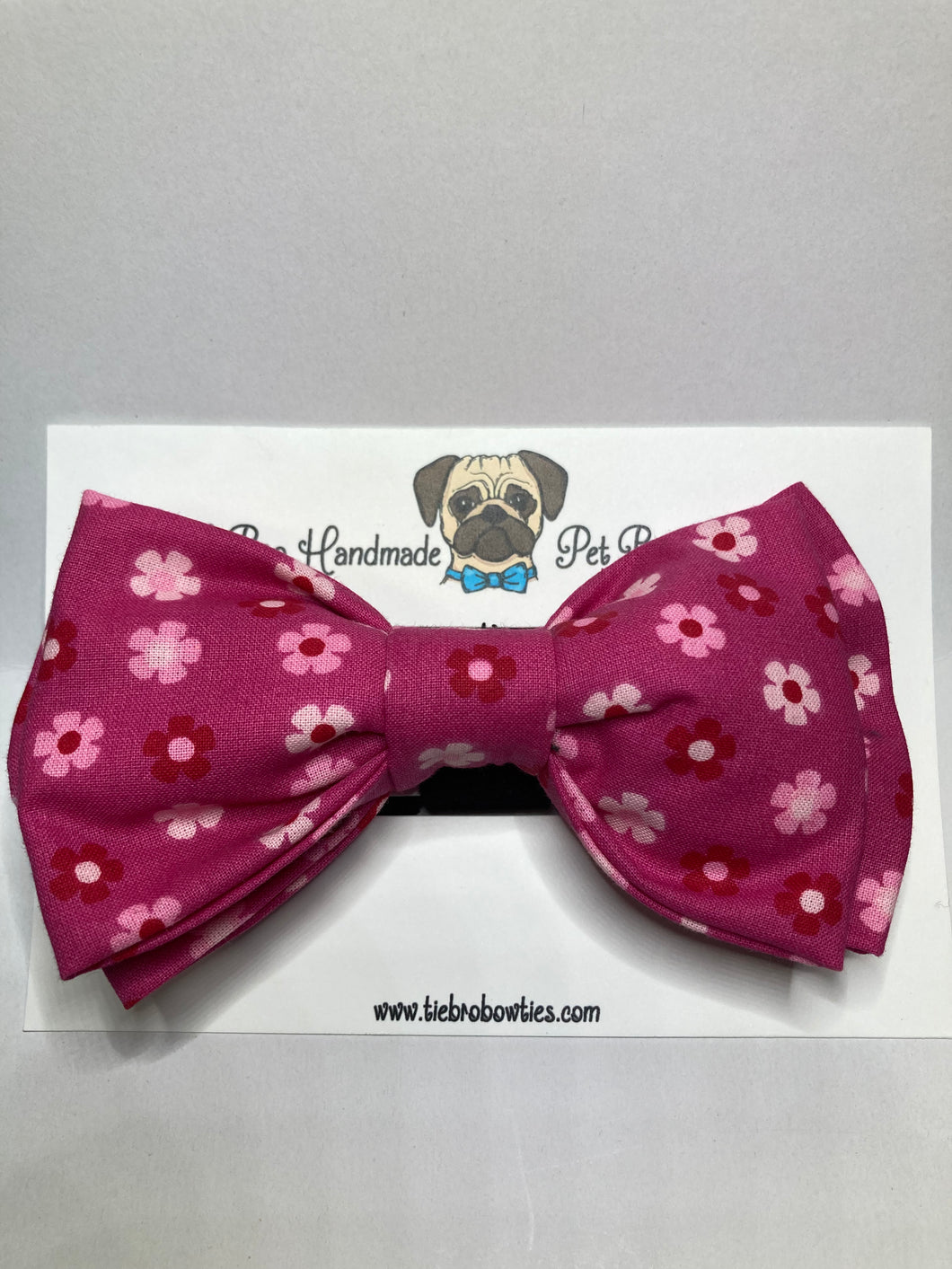 Pretty pink hearts cotton Valentines Day themed pet bow tie with Velcro closure