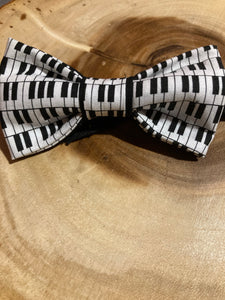 Piano Keys bow tie, pre-tied cotton bow tie