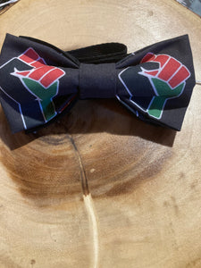 Red black and green power fist cotton ore-tied bow tie